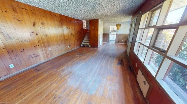 5421 Berry Hill RD, Norfolk, VA 23502