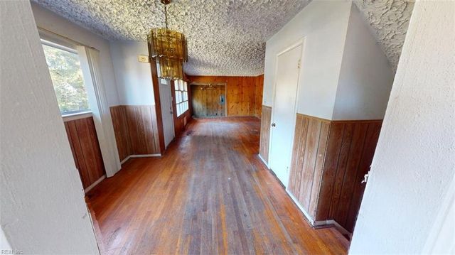 5421 Berry Hill RD, Norfolk, VA 23502
