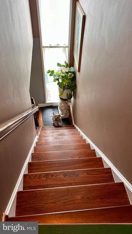 8708 VILLAGE GREEN CT, Alexandria, VA 22309