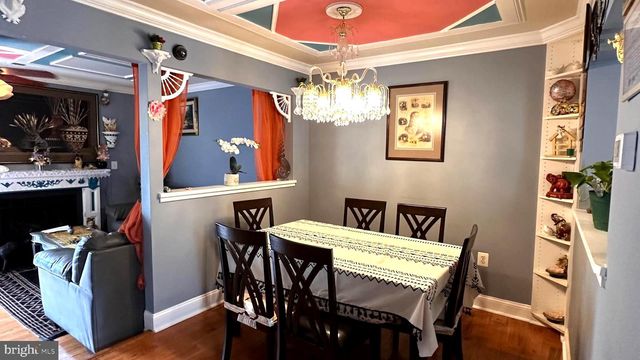 8708 VILLAGE GREEN CT, Alexandria, VA 22309