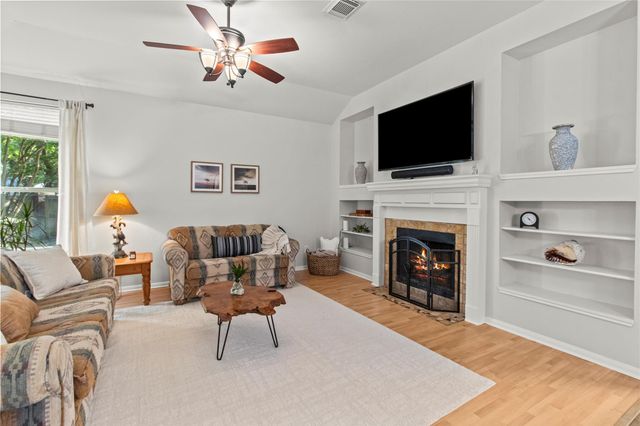 3814 Wellesley Court, Pearland, TX 77584