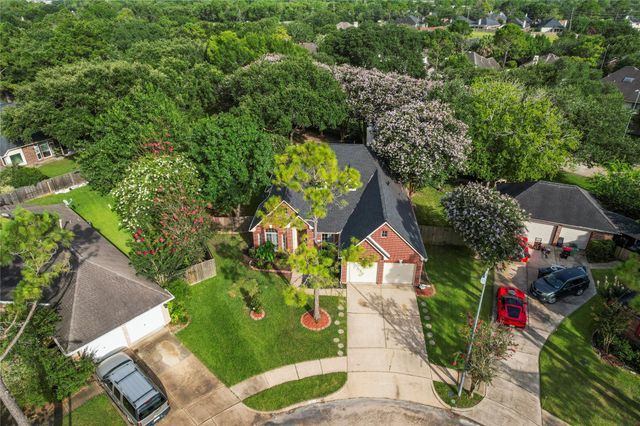 3814 Wellesley Court, Pearland, TX 77584
