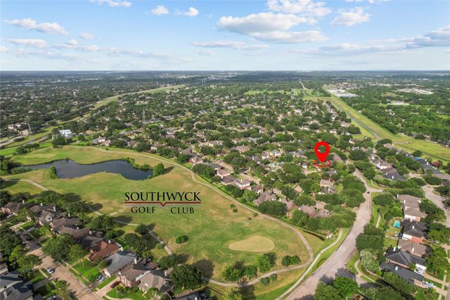 3814 Wellesley Court, Pearland, TX 77584