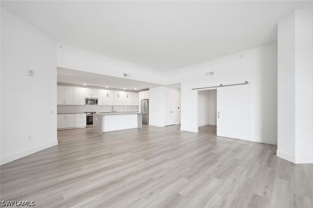 1950 Mayfair ST PH9, Naples, FL 34104
