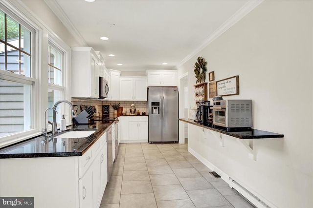 6332 BLUE RIDGE AVE, Harrisburg, PA 17112
