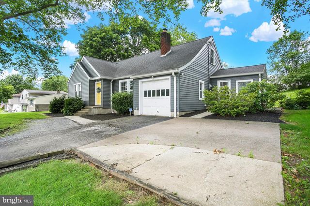 6332 BLUE RIDGE AVE, Harrisburg, PA 17112