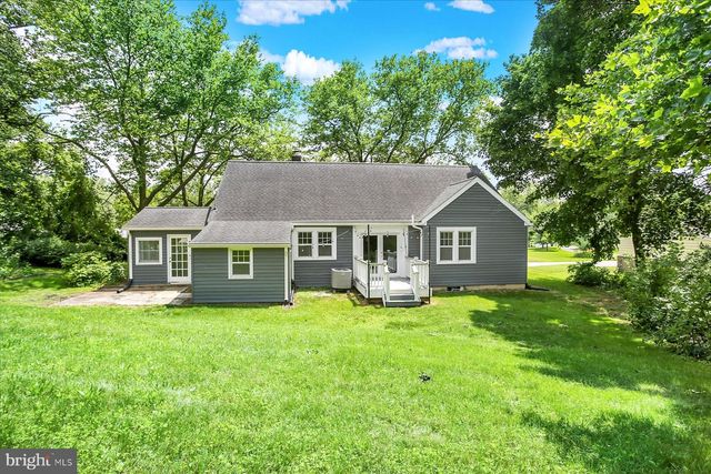 6332 BLUE RIDGE AVE, Harrisburg, PA 17112
