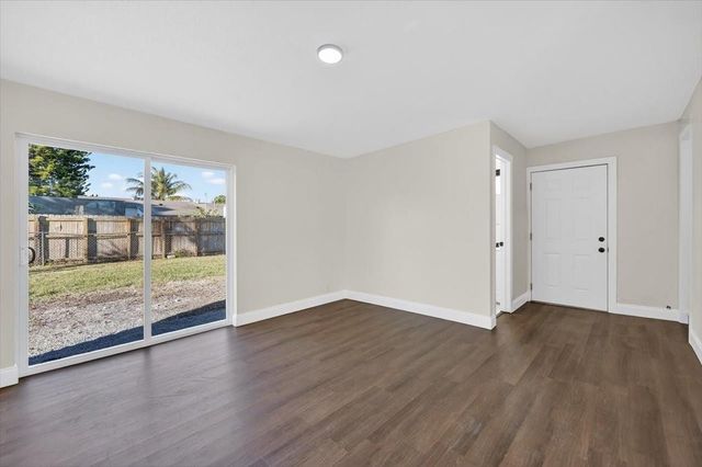 10335 SW 151st Terrace, Miami, FL 33176