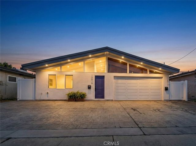 13010 Hartland Street, North Hollywood, CA 91605