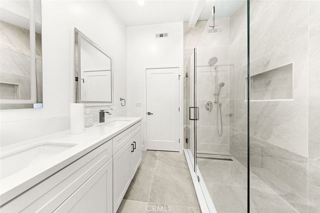 13010 Hartland Street, North Hollywood, CA 91605
