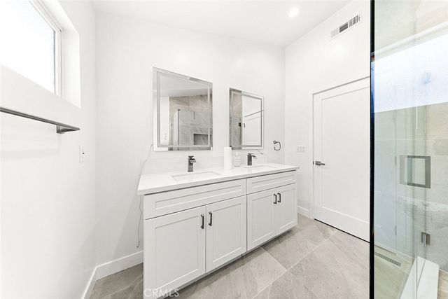 13010 Hartland Street, North Hollywood, CA 91605