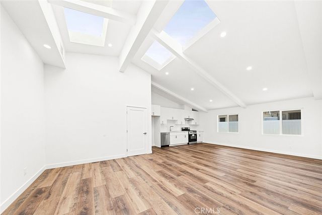 13010 Hartland Street, North Hollywood, CA 91605
