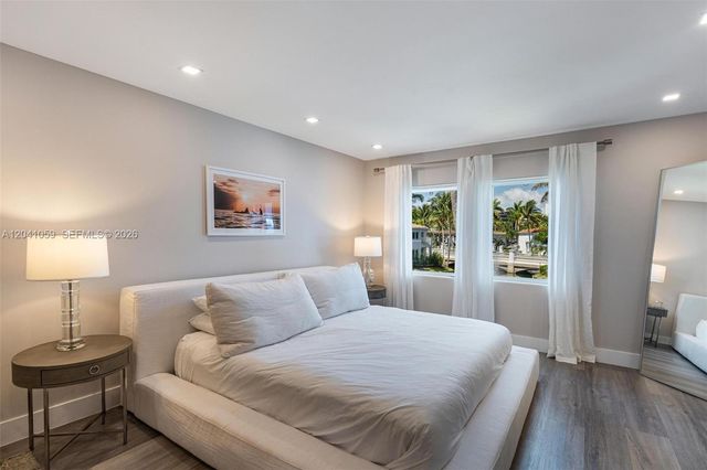 20940 NE 31st Place, Aventura, FL 33180