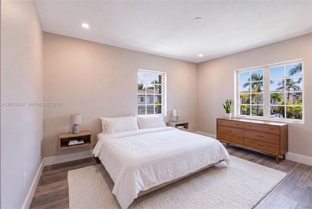 20940 NE 31st Place, Aventura, FL 33180