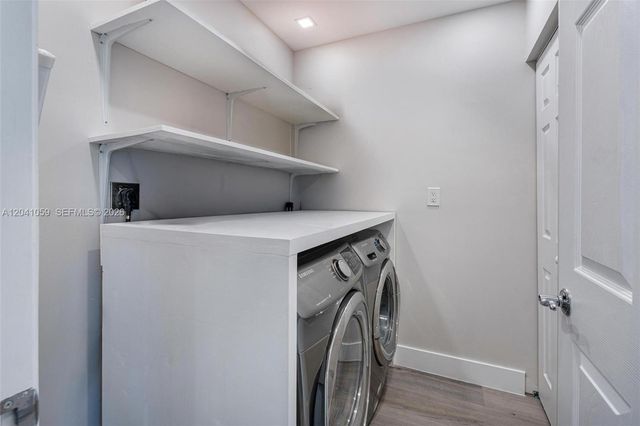 20940 NE 31st Place, Aventura, FL 33180