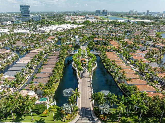 20940 NE 31st Place, Aventura, FL 33180