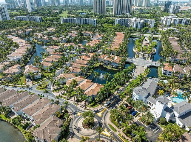 20940 NE 31st Place, Aventura, FL 33180