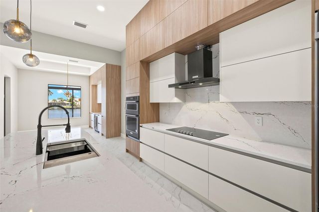 3123 SW 29TH AVENUE, Cape Coral, FL 33914