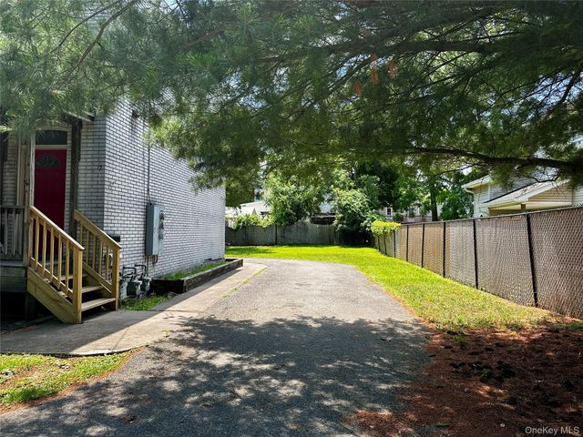 7 Columbus Street, New Windsor, NY 12553