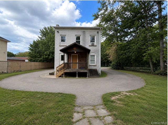 7 Columbus Street, New Windsor, NY 12553
