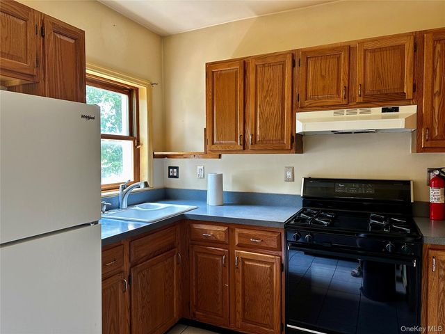 7 Columbus Street, New Windsor, NY 12553