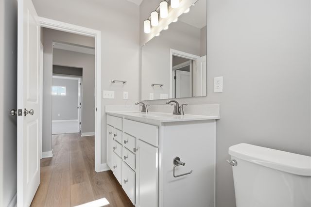 4537 Corsican Loop E, Hilliard, OH 43026