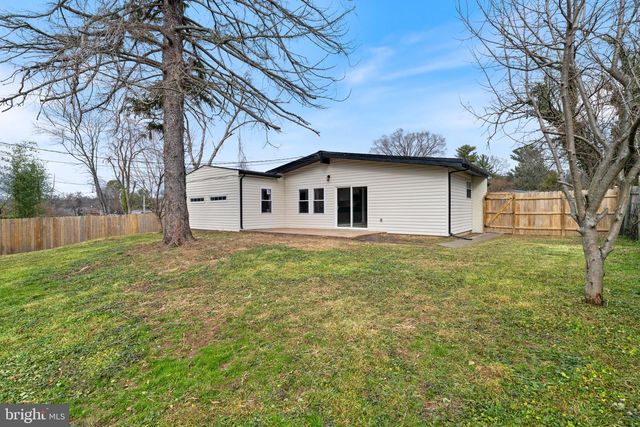 4761 BONNIE BRAE RD, Pikesville, MD 21208