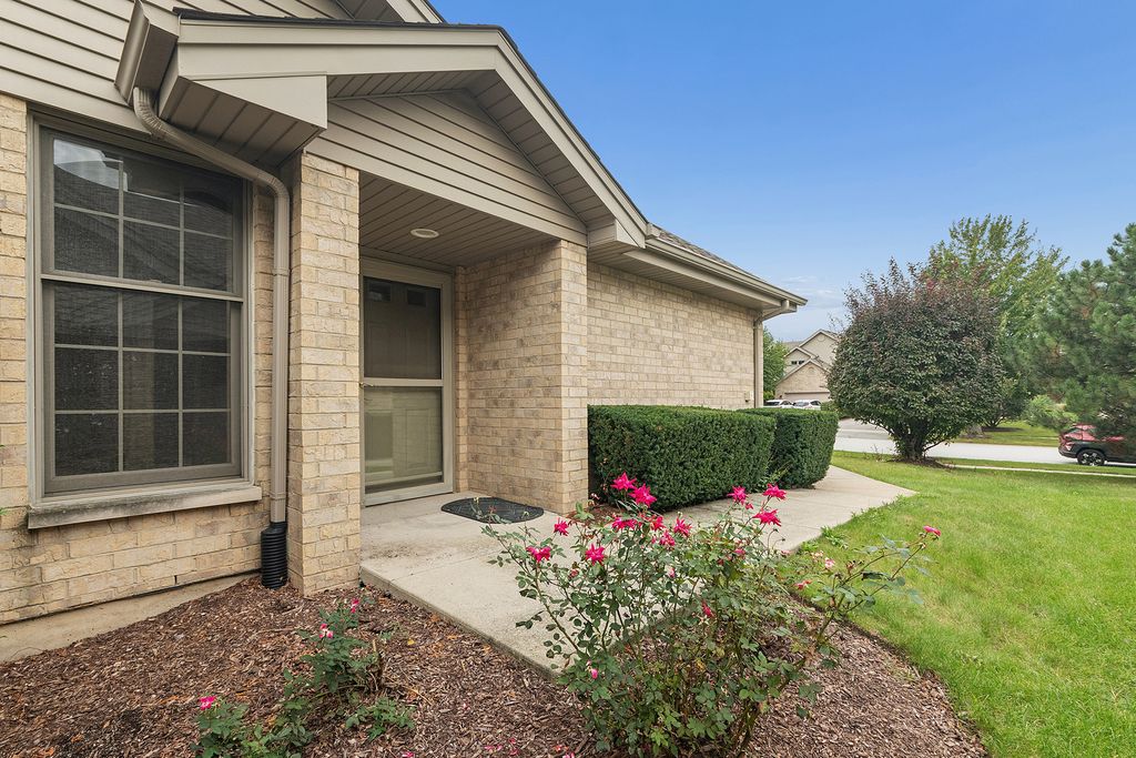 9131 Newcastle Court, Tinley Park, IL 60487 — photo 4