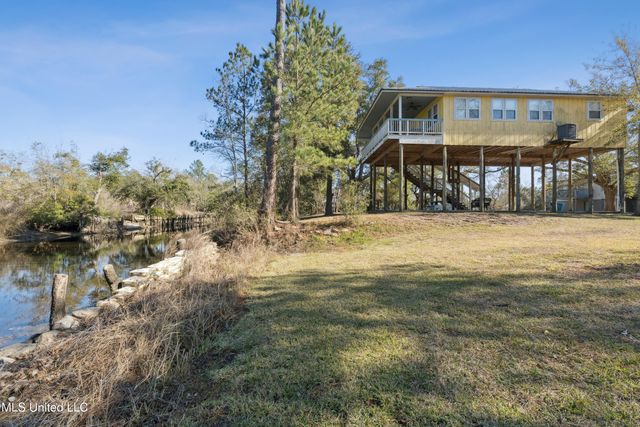 10450 Mississippi 603, Bay Saint Louis, MS 39520