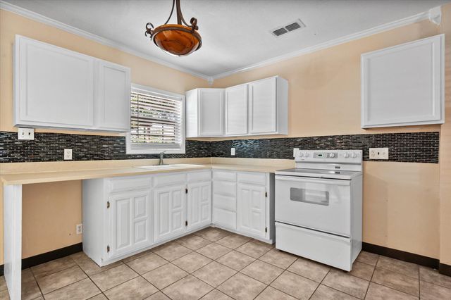 2012 62nd Street, Lubbock, TX 79412