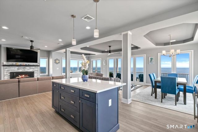6 First Avenue, East Haven, CT 06512
