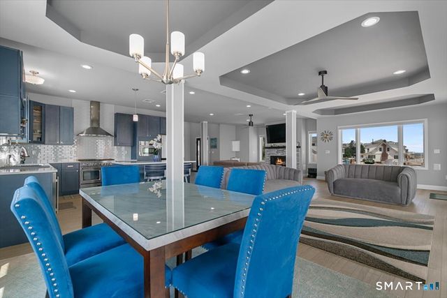6 First Avenue, East Haven, CT 06512