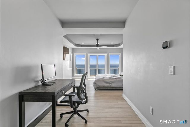 6 First Avenue, East Haven, CT 06512