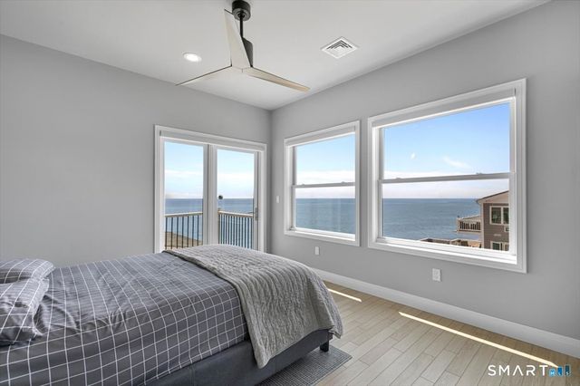 6 First Avenue, East Haven, CT 06512