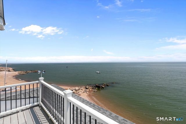 6 First Avenue, East Haven, CT 06512