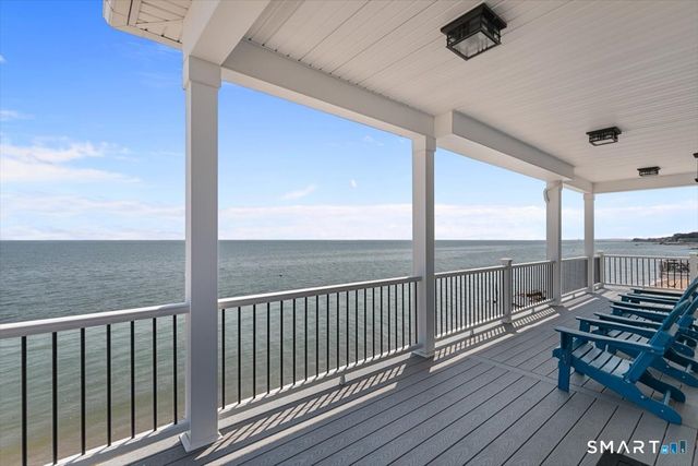 6 First Avenue, East Haven, CT 06512