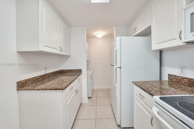215 SW 42nd Ave 507, Miami, FL 33134