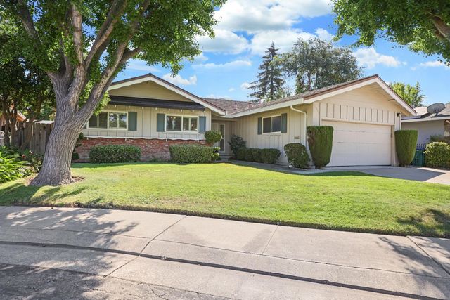 8518 Burns Pl, Stockton, CA 95209