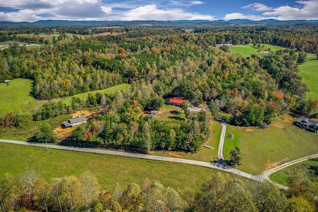 209 Lankford Rd, Cookeville, TN 38506