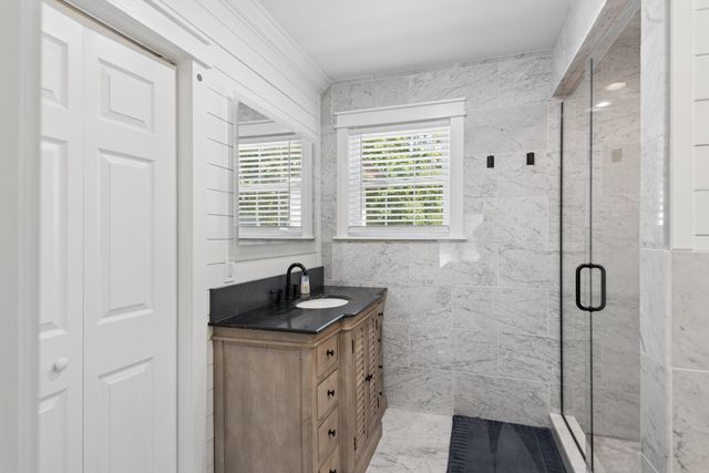 4036 Creekside Dr, Nashville, TN 37211