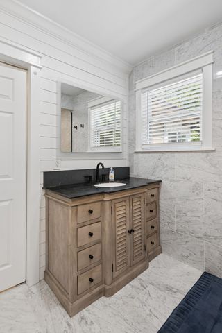 4036 Creekside Dr, Nashville, TN 37211