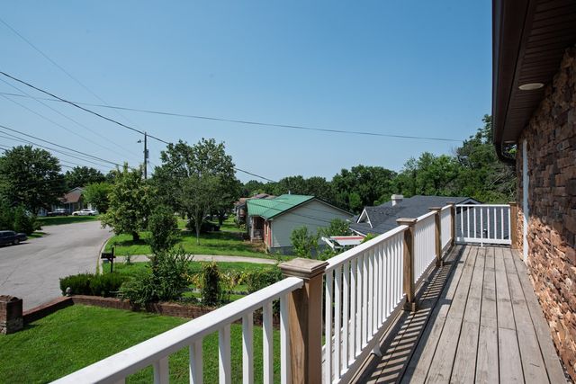 4036 Creekside Dr, Nashville, TN 37211