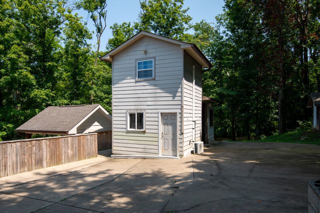 4036 Creekside Dr, Nashville, TN 37211