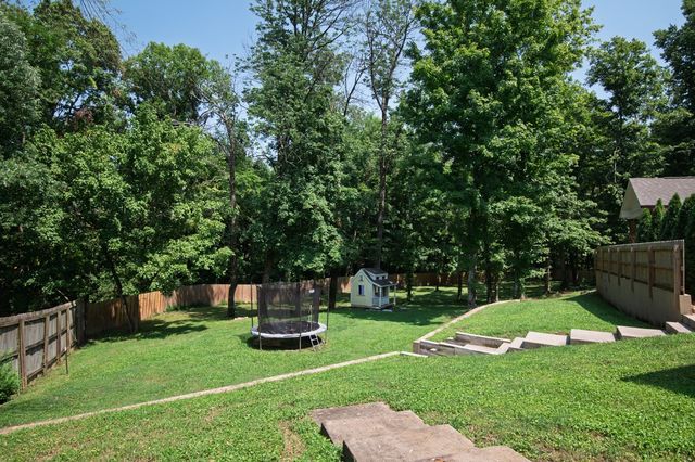 4036 Creekside Dr, Nashville, TN 37211