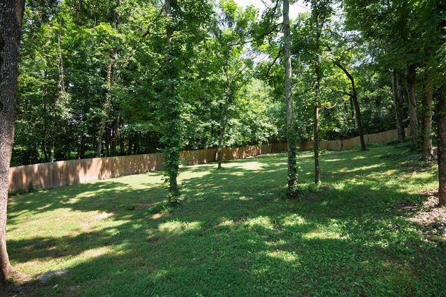 4036 Creekside Dr, Nashville, TN 37211