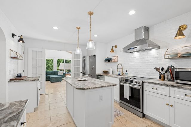 4036 Creekside Dr, Nashville, TN 37211