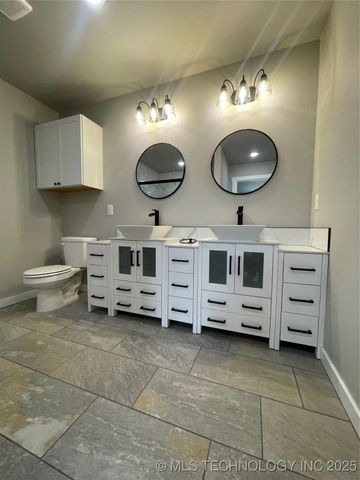 5905 Bluestem Way, Chelsea, OK 74016