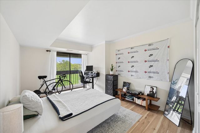 3851 Mission Hills Road 502, Northbrook, IL 60062