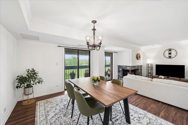 3851 Mission Hills Road 502, Northbrook, IL 60062
