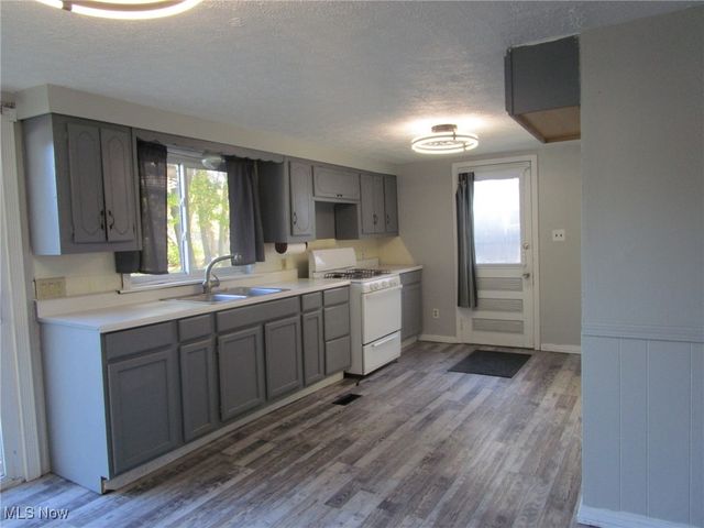 710 Myrtle Avenue, Ashtabula, OH 44004